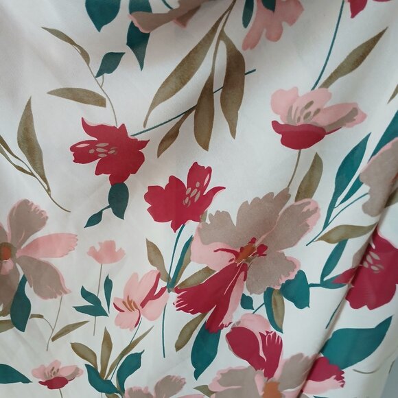 Lulu's Women's Size S Resounding Beauty Beige Floral Print Surplice Maxi Dress - Picture 6 of 16